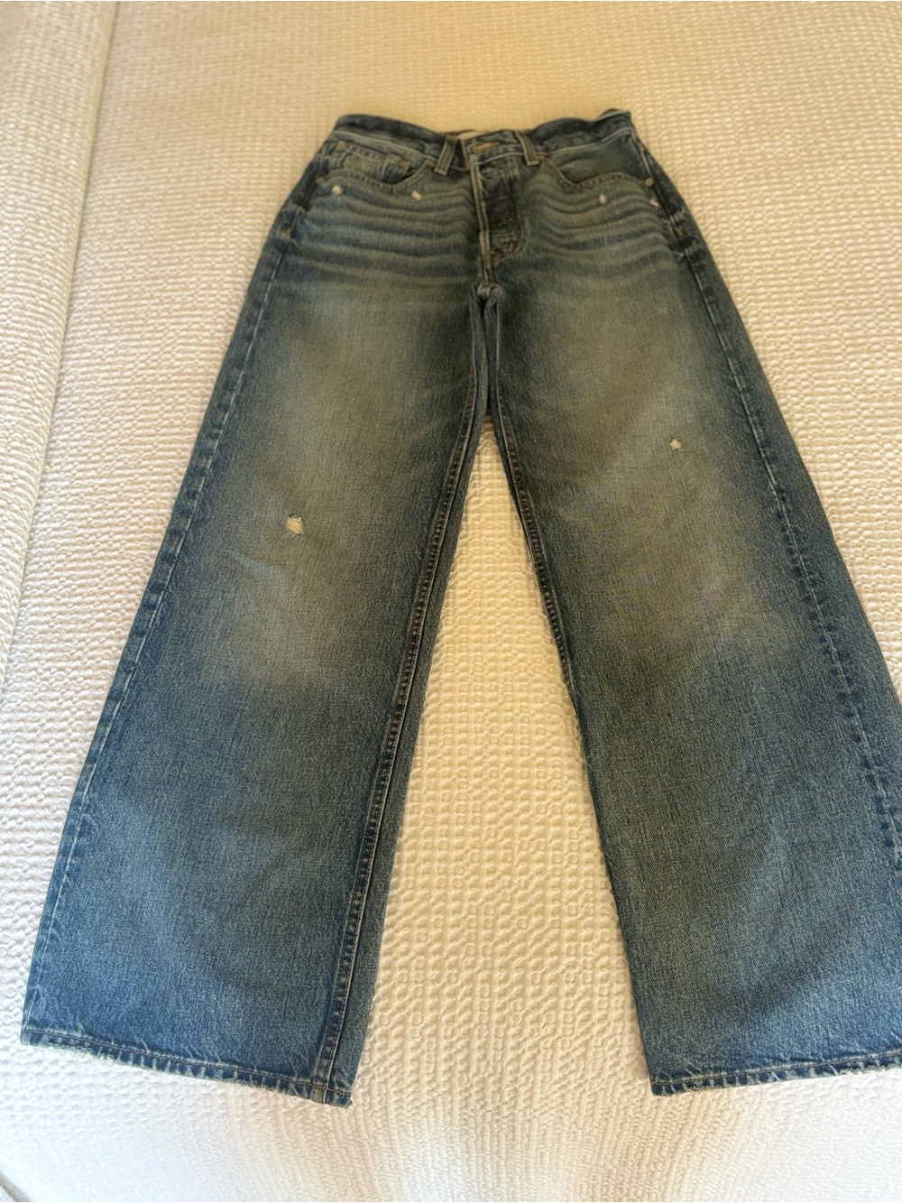 Madewell Women’s Vintage Wash Bootcut Jeans in Indigo Blue